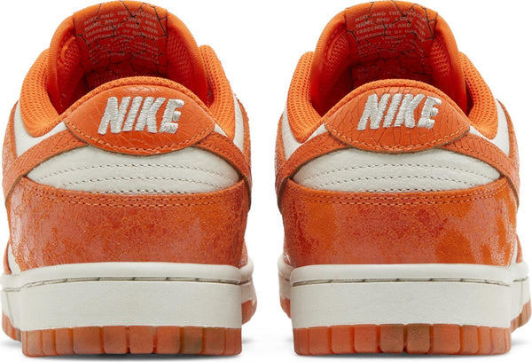 [FN7773-001] Womens Nike DUNK LOW 'CRACKED ORANGE'