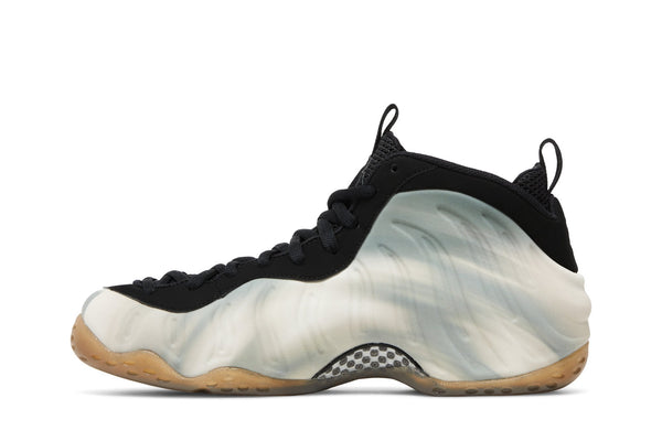 [FB2195-200] Mens Nike Air Foamposite One QS 'Dream a World'