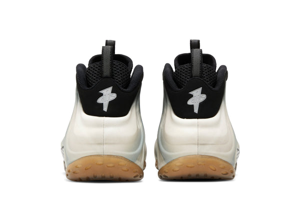 [FB2195-200] Mens Nike Air Foamposite One QS 'Dream a World'