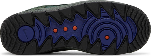 [FB2348-300] Womens Nike AIR FORCE 1 WILD LOW 'FIR'