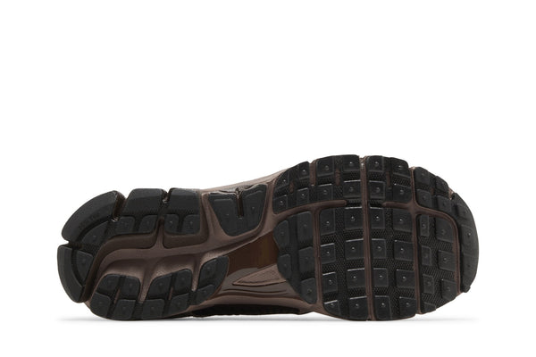 [FV1166-200] Womens Nike VOMERO 5 'PLUM ECLIPSE'