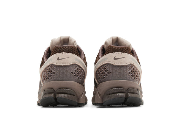 [FV1166-200] Womens Nike VOMERO 5 'PLUM ECLIPSE'