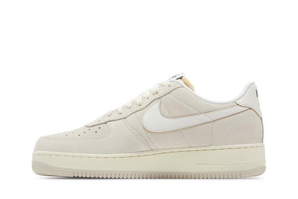 [FQ8077-104] Mens Nike AIR FORCE 1 LOW '07 'ATHLETIC DEPARTMENT LIGHT OREWOOD BROWN'