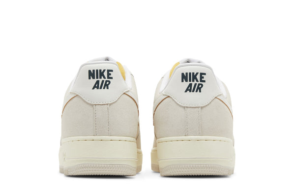 [FQ8077-104] Mens Nike AIR FORCE 1 LOW '07 'ATHLETIC DEPARTMENT LIGHT OREWOOD BROWN'