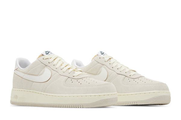 [FQ8077-104] Mens Nike AIR FORCE 1 LOW '07 'ATHLETIC DEPARTMENT LIGHT OREWOOD BROWN'