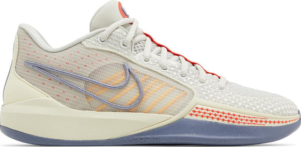 [FQ3381-002] Womens Nike SABRINA 1 'GROUNDED'