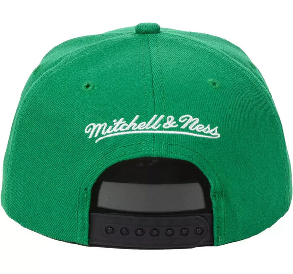 [6HSSJS18091-CBUGNBK] MENS NBA CHICAGO BULLS 2 TONE CLASSIC SNAPBACK