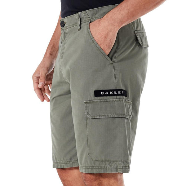 [442469-86V] Mens Oakley Cargo Icon Short Pant
