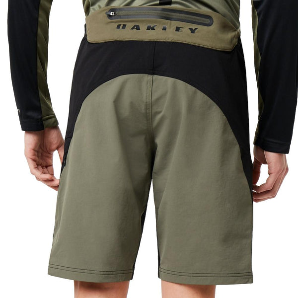 [442543-73T] Mens Oakley MTB Trail Short