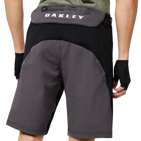 [442543-02E] Mens Oakley MTB Trail Short