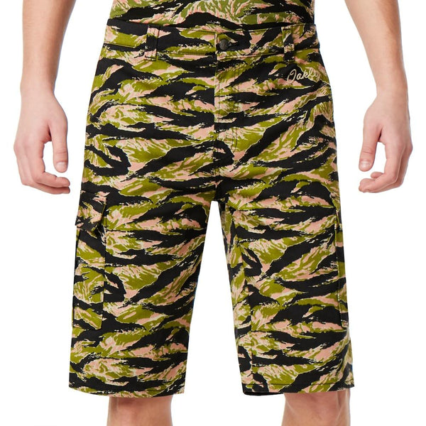 [442619-98T] Mens Oakley Tiger Camo Cargo Short TNP