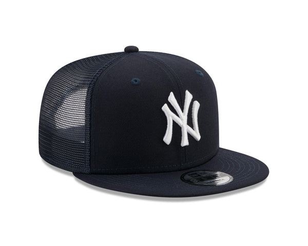 [60116801] Mens New Era MLB NY YANKEES 950 SNAPBACK 'CLASSIC TRUCKER'-NAVY/WHITE