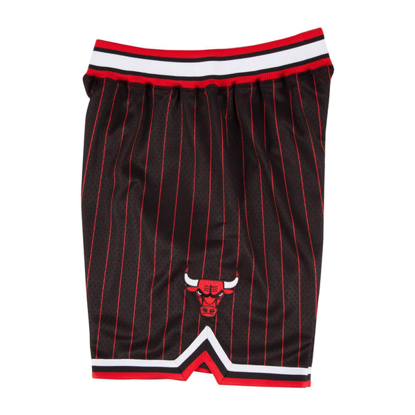 [369P30096CBU] Mens Mitchell & Ness NBA 1996-97 Authentic Shorts Chicago Bulls