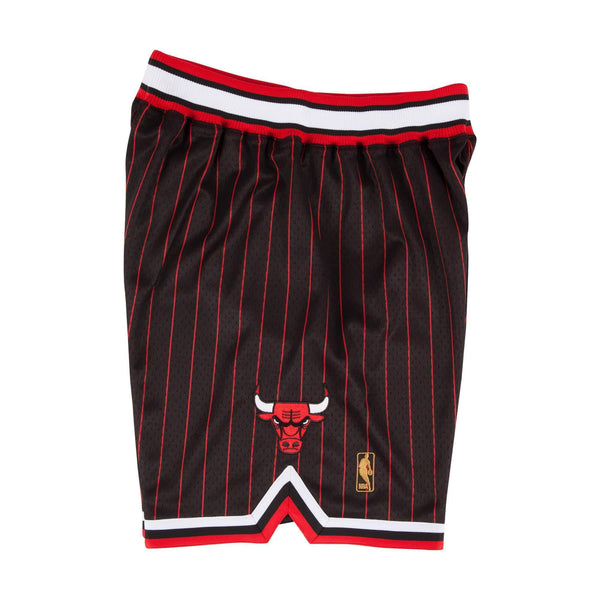 [369P30096CBU] Mens Mitchell & Ness NBA 1996-97 Authentic Shorts Chicago Bulls