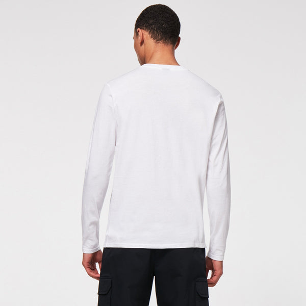 [457134-104] Mens Oakley MARK II L/S TEE