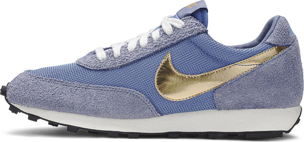 [BV7725-400] Mens Nike Daybreak 'Metallic Gold'