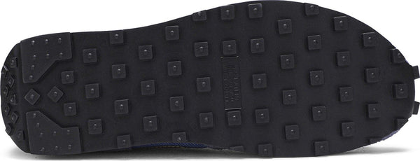 [BV7725-400] Mens Nike Daybreak 'Metallic Gold'