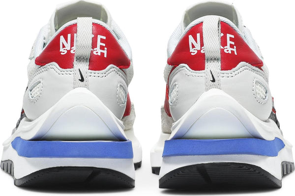 [CV1363-100] Mens Nike VAPORWAFFLE 'SACAI SPORT FUCHSIA GAME ROYAL'