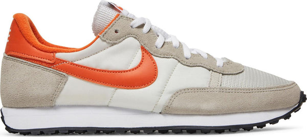 [CW7645-004] Mens Nike CHALLENGER OG 'LIGHT BONE'