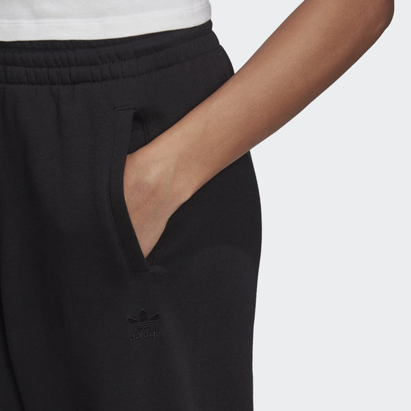 [GD2242] Womens Adidas Cuffed Pant