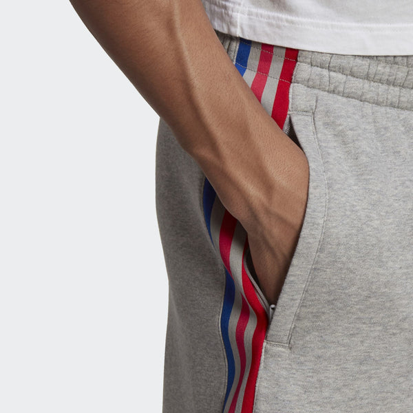 [GP5908] Mens Adidas 3D Trefoil 3-Stripes Sweat Shorts