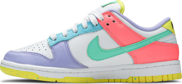 [DD1872-100] Womens Nike DUNK LOW SE 'EASTER CANDY'