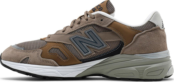 [M920SDS] Mens New Balance 920 'SAND NAVY'