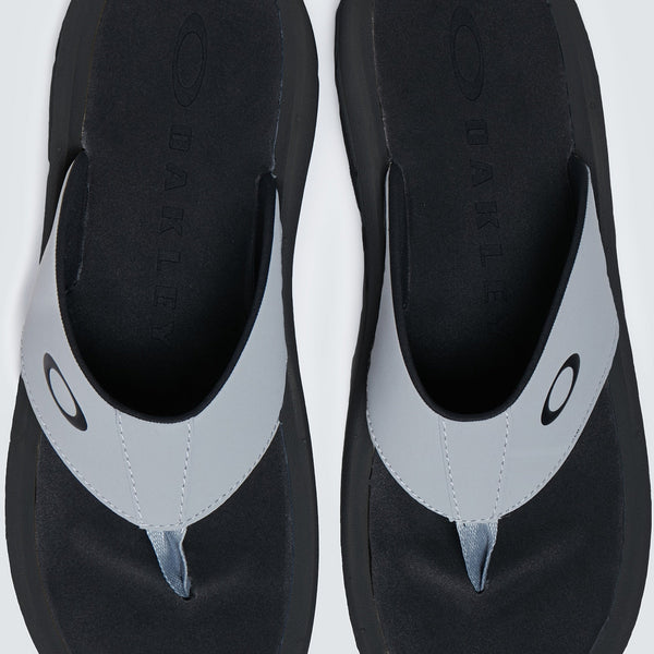 [15030-22Y] Mens Oakley SUPER COIL SANDAL 2.0