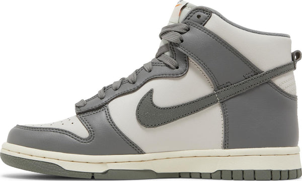 [DM1028-001] Youth Nike Dunk High 'Two Tone Grey (GS)'