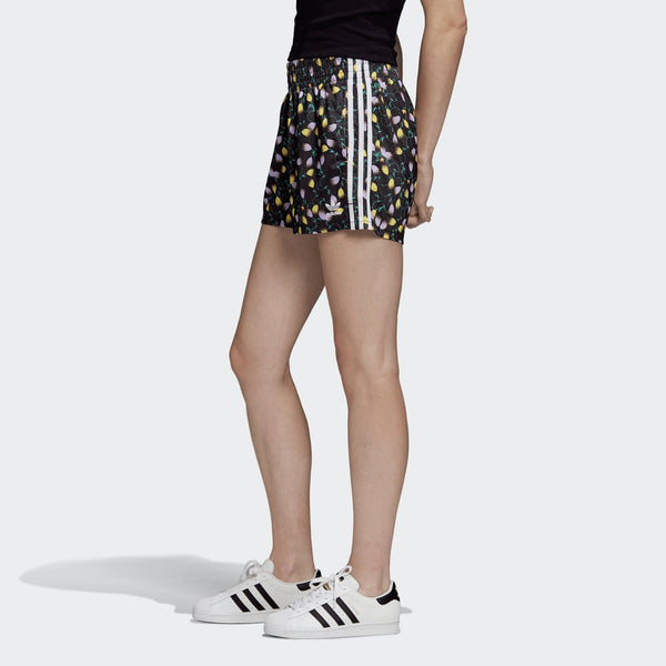 [FL4111] Womens Adidas Originals Allover Print Shorts
