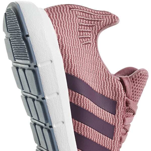[B37718] Womens Adidas Swift Run