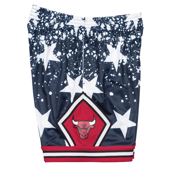 [BA39VQ-CBU-B-M3E] Mens Mitchell & Ness NBA 4th Of July Short 1997 Bulls