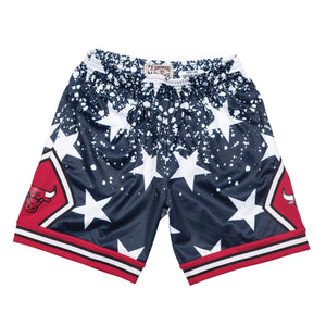 [BA39VQ-CBU-B-M3E] Mens Mitchell & Ness NBA 4th Of July Short 1997 Bulls