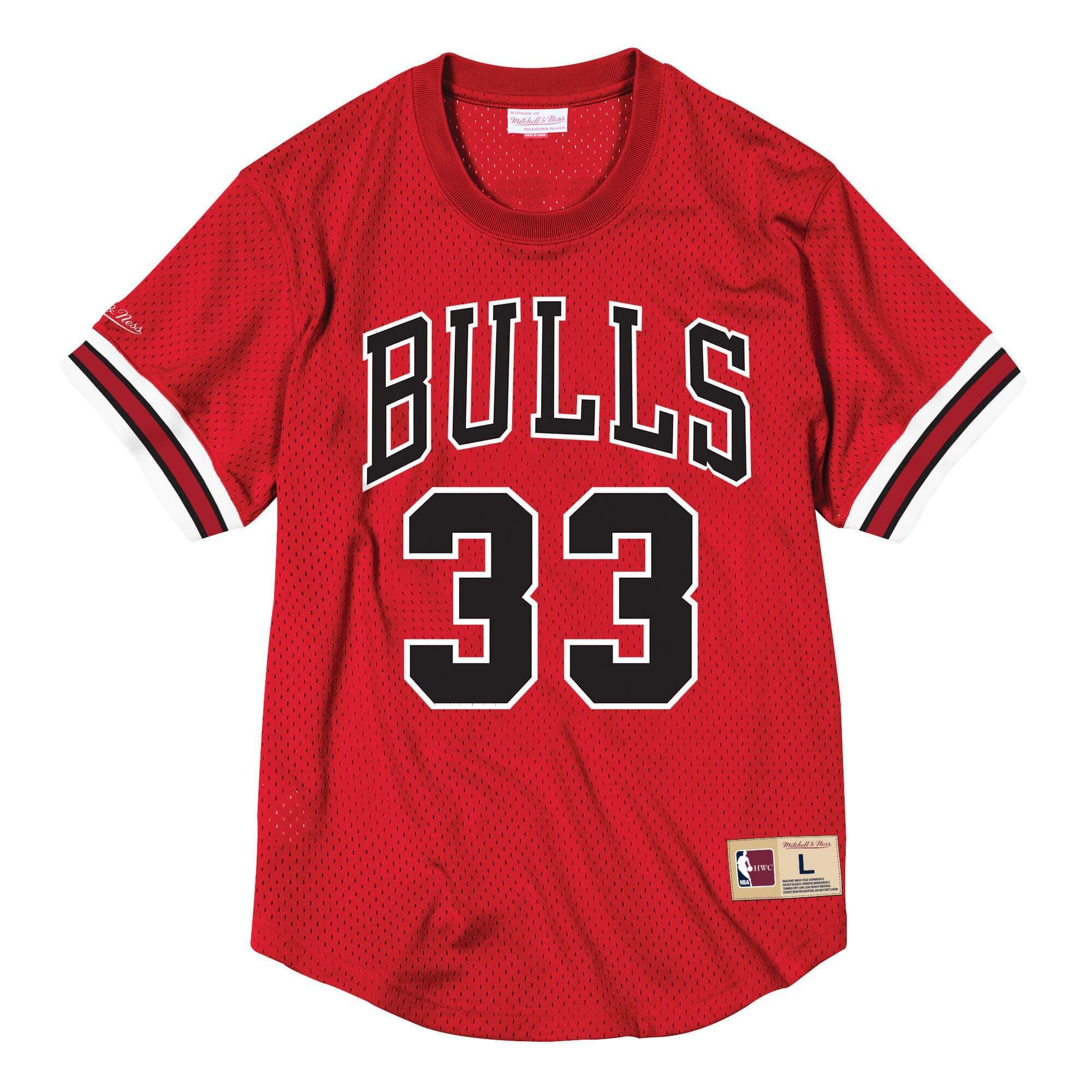 [BA8457-CBU-R-84X] Mens Mitchell & Ness NBA Mesh Name & Number Crew Neck Scottie Pippen Bulls