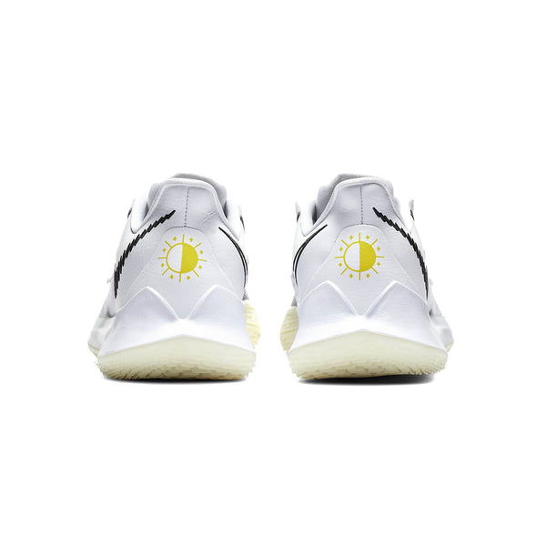 [CJ1286-100] Mens Nike Kyrie Low 3