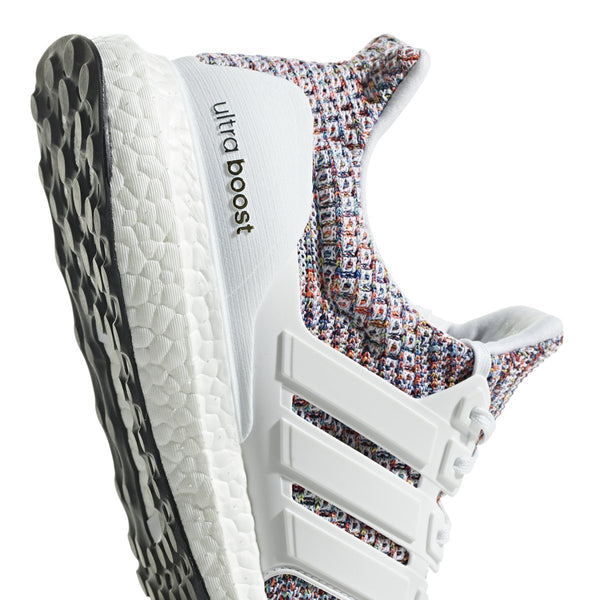 [CM8111] Ultraboost