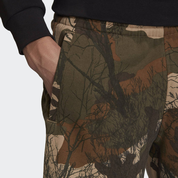 [GD5953] Mens Adidas Originals Camo AOP Shorts
