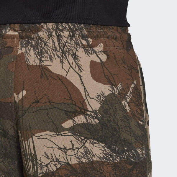 [GD5953] Mens Adidas Originals Camo AOP Shorts
