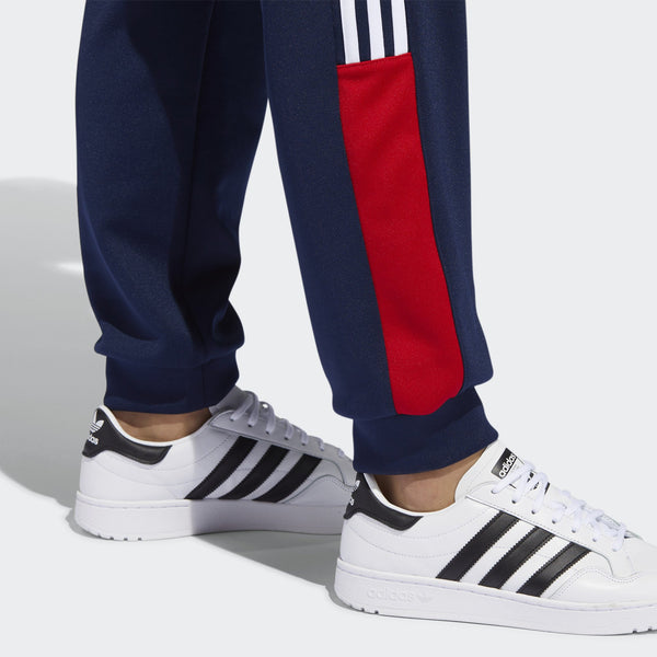 [GD2066] Mens Adidas Classics Track Pants
