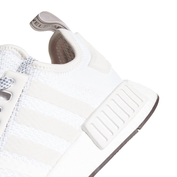 [D97216] Womens NMD_R1 W