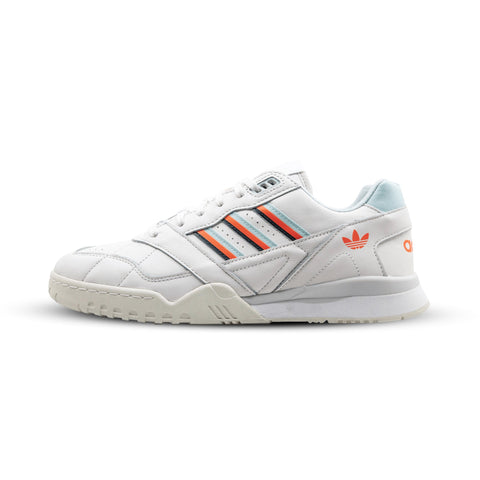 [D98157] Mens Adidas A.R. Trainer