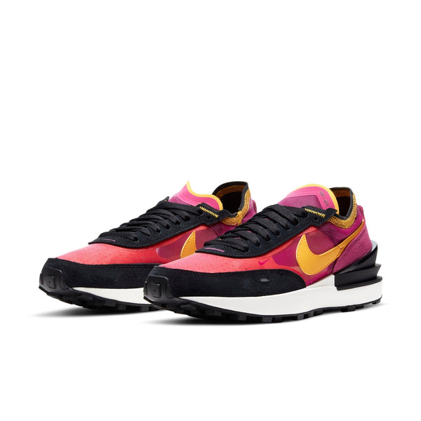 [DC2533-600] Womens Nike WAFFLE ONE 'ACTIVE FUCHSIA'