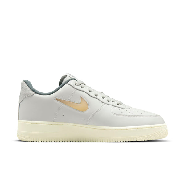[DC8894-001] Mens Nike AIR FORCE 1 LOW '07 'JEWEL LIGHT BONE COCONUT MILK'