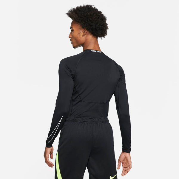 [DD1990-010] Mens Nike SLIM FIT LONG-SLEEVE TOP