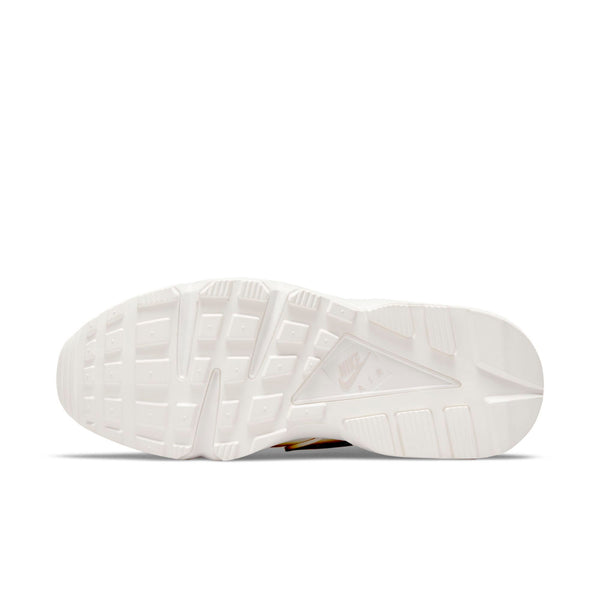 [DH4439-104] Womens Nike AIR HUARACHE 'SAIL LIGHT BONE'