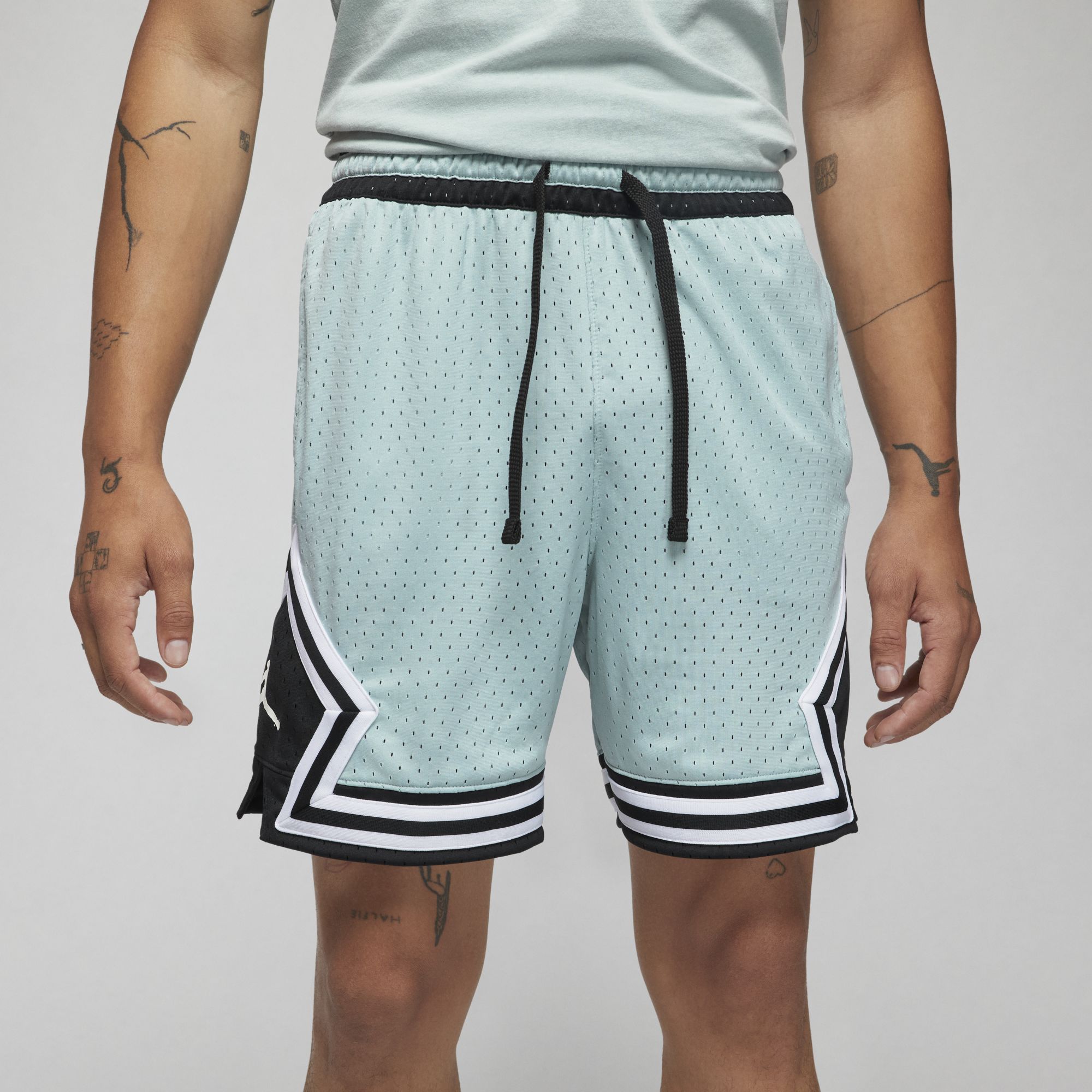 [DH9075-366] Mens Air Jordan DRI-FIT SPORT DIAMOND SHORTS