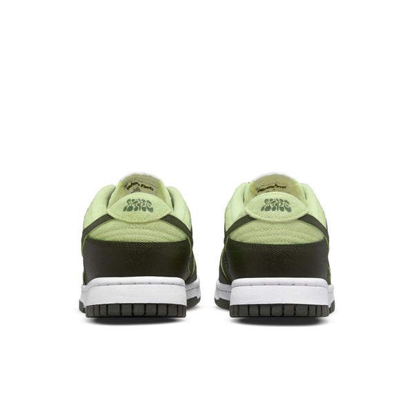 [DM7606-300] Womens Nike DUNK LOW 'AVOCADO'