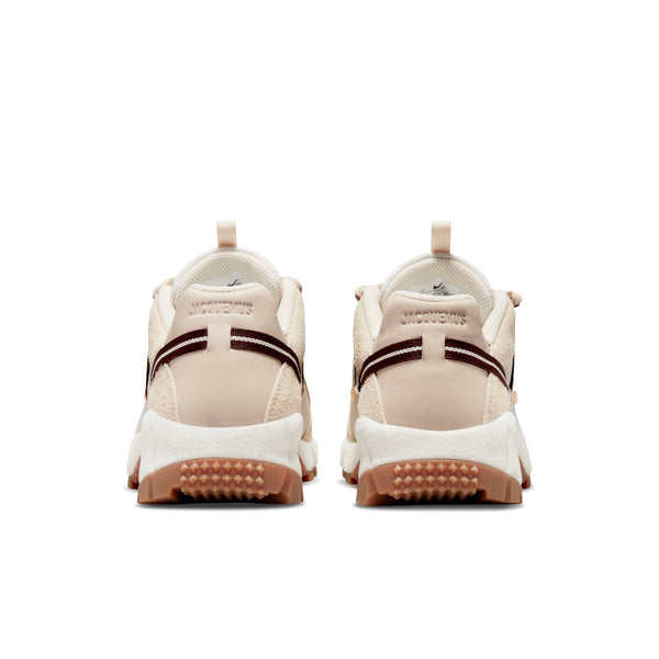 [DR0420-001] Womens Nike Air Humara LX 'Jacquemus Light Bone Gold'