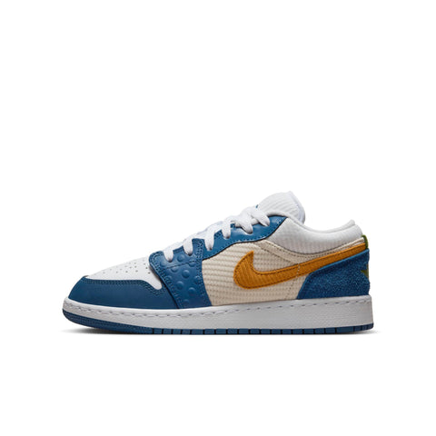 [DR6960-400] Grade School Air Jordan RETRO 1 LOW SE 'MESSY ROOM' (GS)