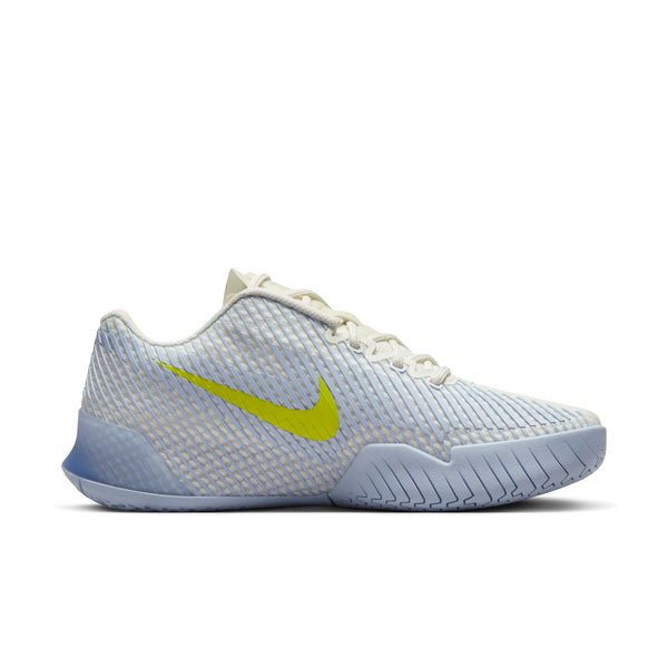[DR6965-103] Womens Nike AIR ZOOM VAPOR 11 (W)